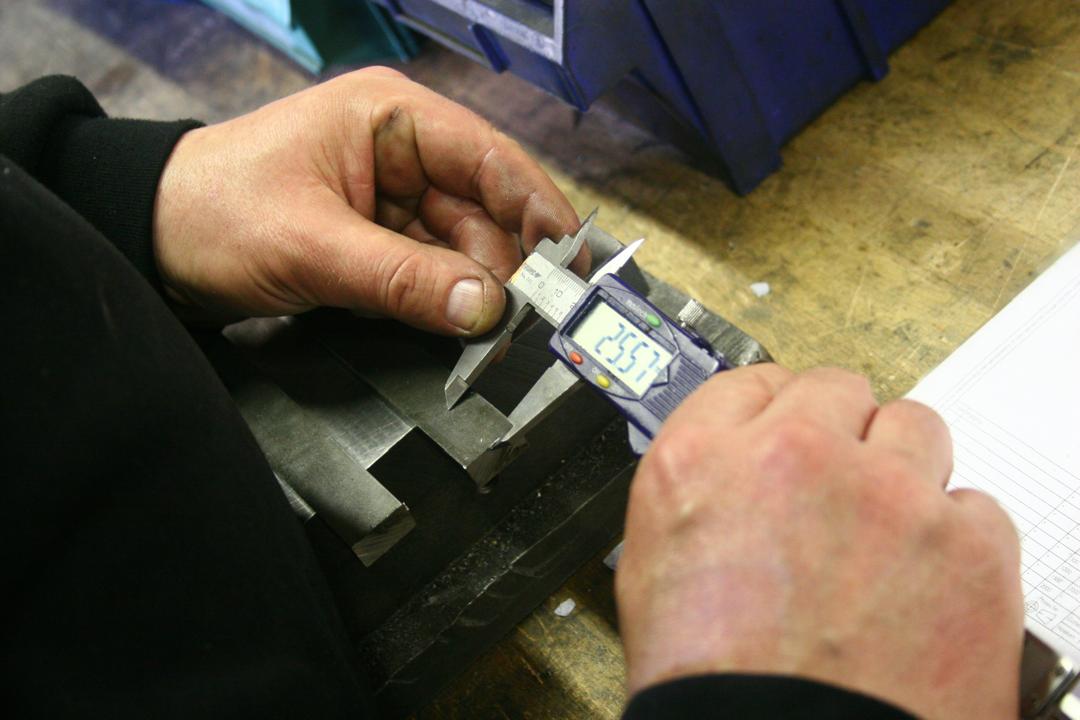 service-image